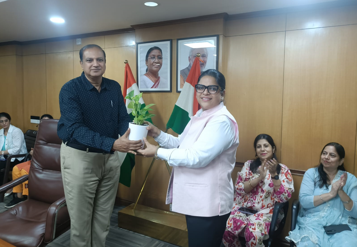 As an initiative to enhance safety of Human Resources, an Awareness session on “Sexual Harassment of Women at Workplace (Prevention, Prohibition and Redressal) Act, 2013 (POSH Act)” was organized at TCIL Bhawan on 02-09-2025. The session was conducted by Ms. Swati Jindal, Advocate in Supreme Court of India and External Member in various ICCs of Govt. & Non-Govt. organizations As an initiative to enhance safety of Human Resources, an Awareness session on “Sexual Harassment of Women at Workplace (Prevention, Prohibition and Redressal) Act, 2013 (POSH Act)” was organized at TCIL Bhawan on 02-09-2025. The session was conducted by Ms. Swati Jindal, Advocate in Supreme Court of India and External Member in various ICCs of Govt. & Non-Govt. organizations